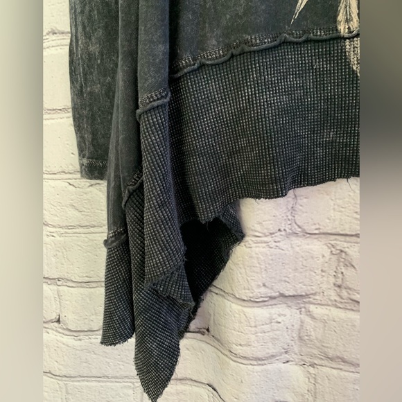 Vocal Black Long Sleeve Top with Silver Wing Design - Picture 6 of 9